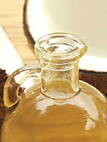 खोबरेल तेलातील भेसळ ओळखण्याच्या ६ टिप्स... - Marathi News | खोबरेल तेलातील भेसळ ओळखण्याच्या ६ टिप्स... | Latest Photos at Lokmat.com खोबरेल तेलातील भेसळ ओळखण्याच्या ६ टिप्स... - Marathi News | खोबरेल तेलातील भेसळ ओळखण्याच्या ६ टिप्स... | Latest Photos at Lokmat.com