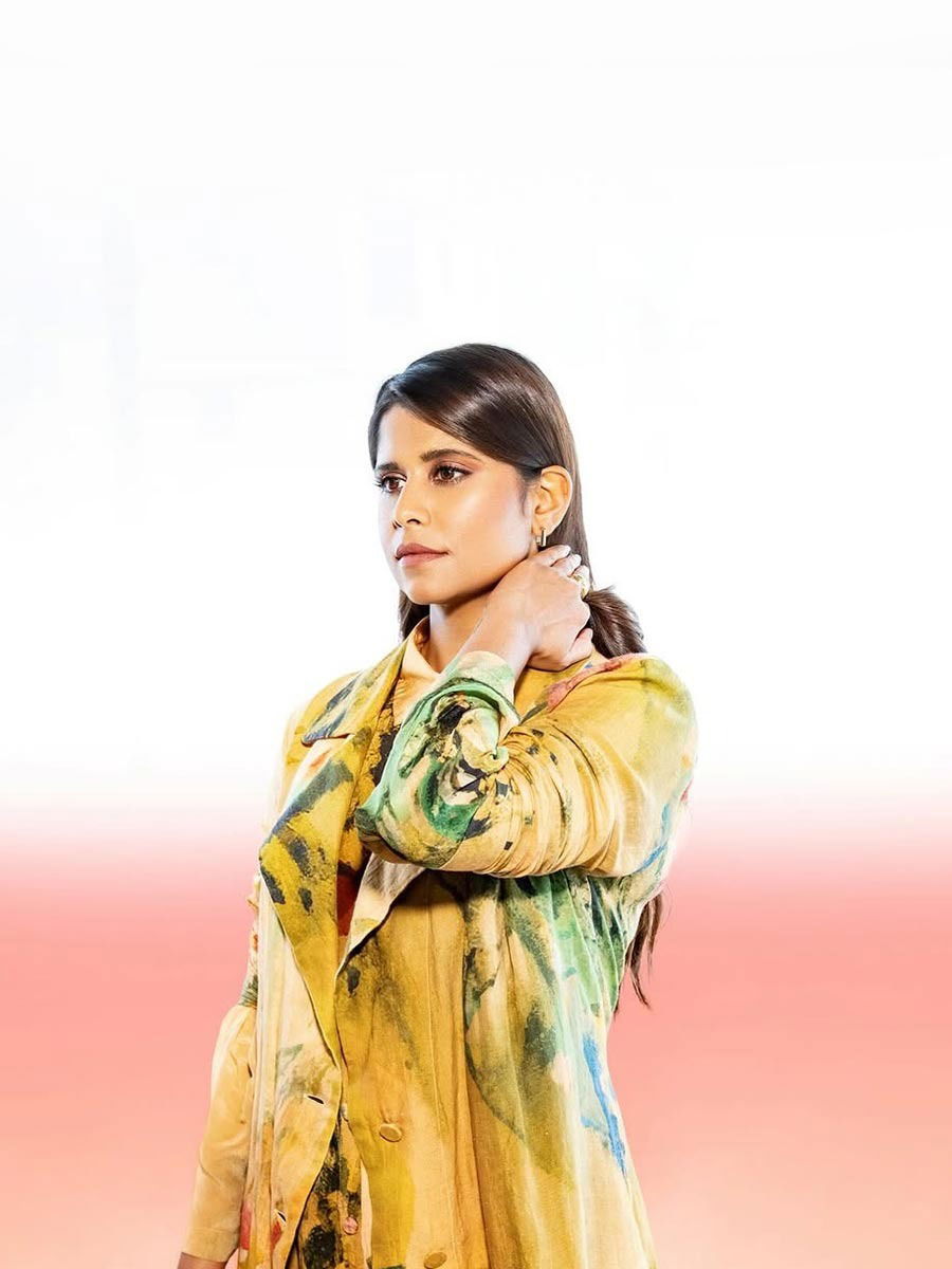 सईचा क्लासी लूक! - Marathi News | सईचा क्लासी लूक! | Latest Photos at Lokmat.com