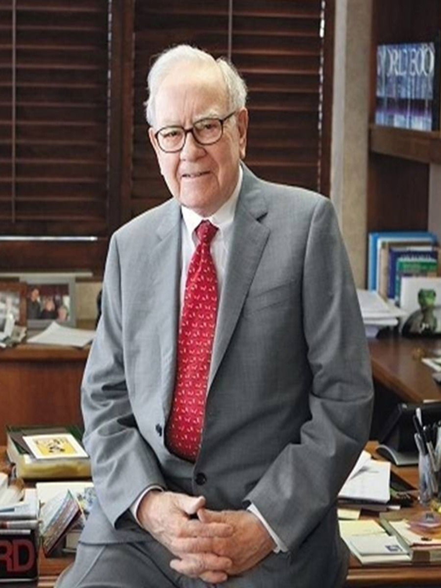 बफेंची स्ट्रॅटेजी वापरा; कोट्यवधी कमवा - Marathi News | बफेंची स्ट्रॅटेजी वापरा; कोट्यवधी कमवा | Latest Photos at Lokmat.com