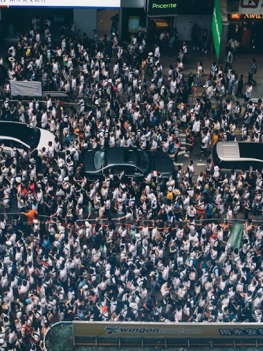 ही आहेत जगातील सर्वाधिक लोकसंख्या असलेली १० शहरे - Marathi News | ही आहेत जगातील सर्वाधिक लोकसंख्या असलेली १० शहरे | Latest Photos at Lokmat.com