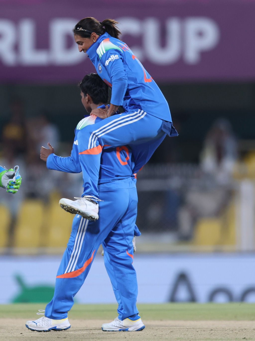 दीप्ती शर्मा वनडेत सर्वाधिक विकेट्स घेणारी दुसरी; टॉपर कोण? इथं पाहा रेकॉर्ड - Marathi News | दीप्ती शर्मा वनडेत सर्वाधिक विकेट्स घेणारी दुसरी; टॉपर कोण? इथं पाहा रेकॉर्ड | Latest Photos at Lokmat.com