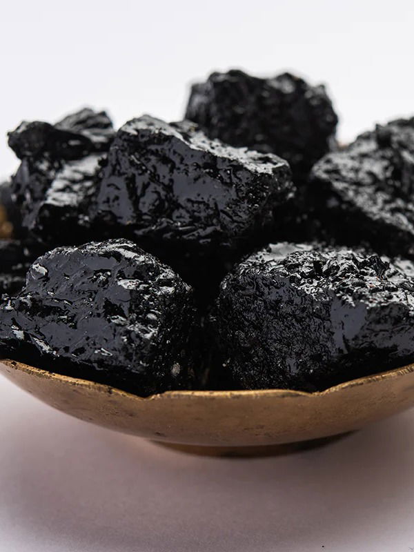 शिलाजीत! पुरुष प्रजनन क्षमता वाढवण्याबरोबरच, झोपेची गुणवत्ताही सुधारते - Marathi News | शिलाजीत! पुरुष प्रजनन क्षमता वाढवण्याबरोबरच, झोपेची गुणवत्ताही सुधारते | Latest Photos at Lokmat.com