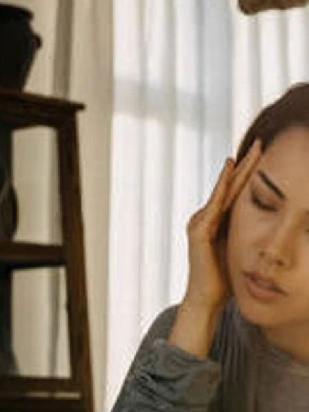 डोळ्यासमोर अंधार येऊन चक्कर आली तर करा हे घरगुती उपाय - Marathi News | डोळ्यासमोर अंधार येऊन चक्कर आली तर करा हे घरगुती उपाय | Latest Photos at Lokmat.com