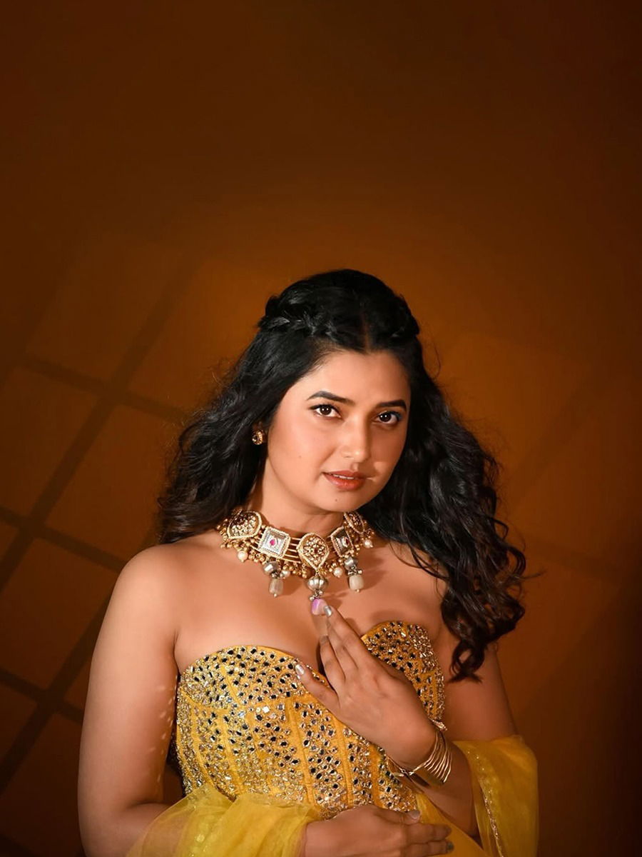 प्राजक्ताचं पहिलं प्रेम माहित्येय का? - Marathi News | प्राजक्ताचं पहिलं प्रेम माहित्येय का? | Latest Photos at Lokmat.com