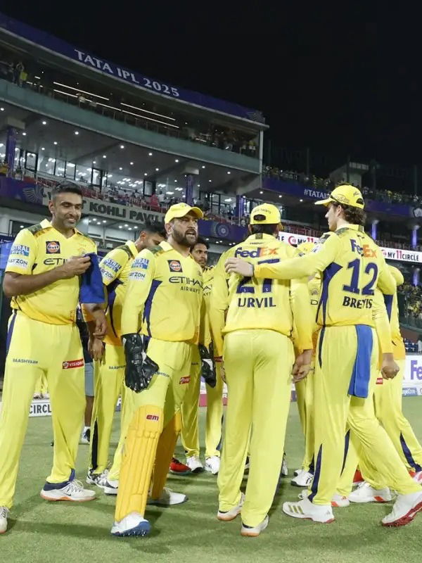 CSK ची डोकेदुखी वाढली! कोण ठरणार 'पेन किलर'? - Marathi News | CSK ची डोकेदुखी वाढली! कोण ठरणार 'पेन किलर'? | Latest Photos at Lokmat.com