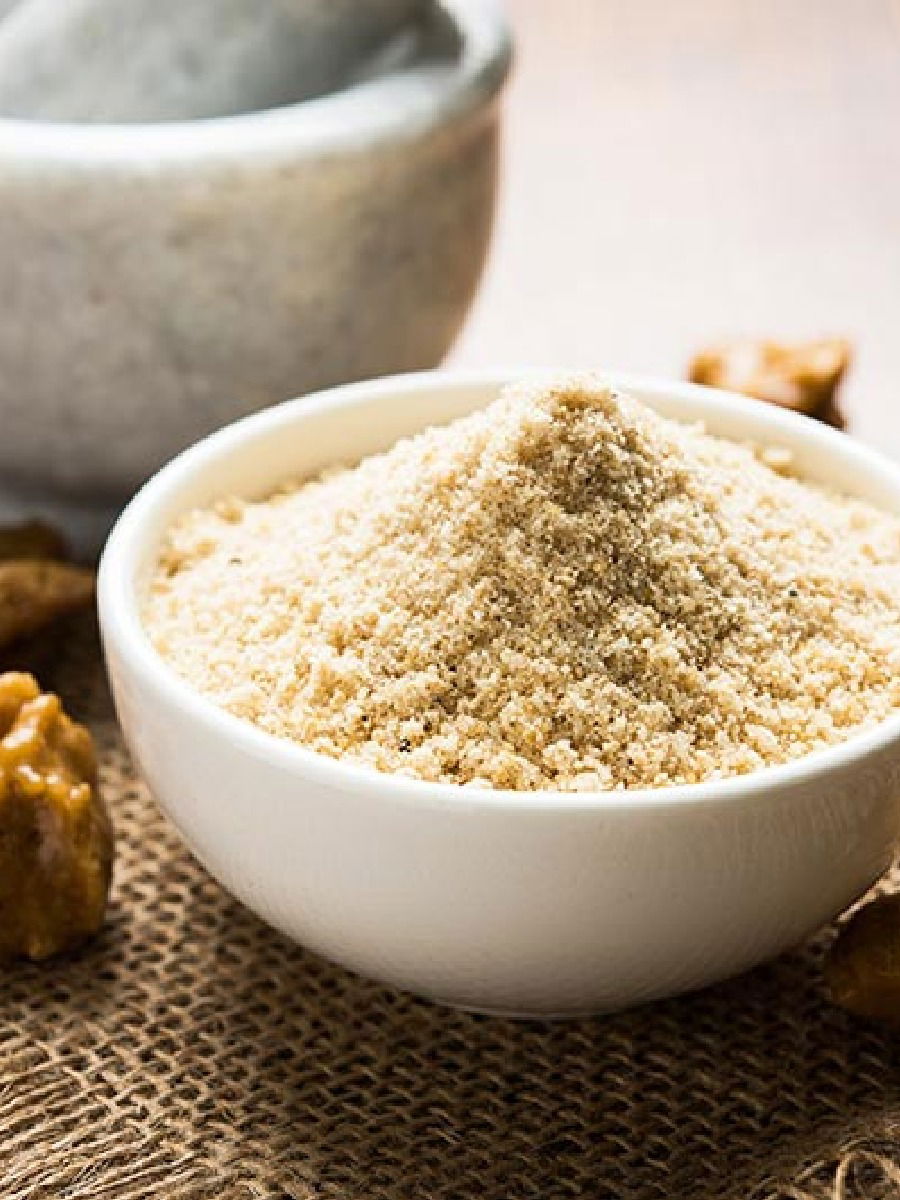 हिंग आहे अनेक आजारांवर गुणकारी, डोकेदुखी तर करेल क्षणात दूर - Marathi News | हिंग आहे अनेक आजारांवर गुणकारी, डोकेदुखी तर करेल क्षणात दूर | Latest Photos at Lokmat.com