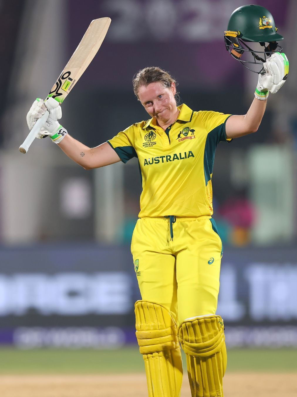 ...अन् एलिसा हीलीची सेंच्युरी ठरली विक्रमी; जाणून घ्या खास रेकॉर्ड - Marathi News | ...अन् एलिसा हीलीची सेंच्युरी ठरली विक्रमी; जाणून घ्या खास रेकॉर्ड | Latest Photos at Lokmat.com