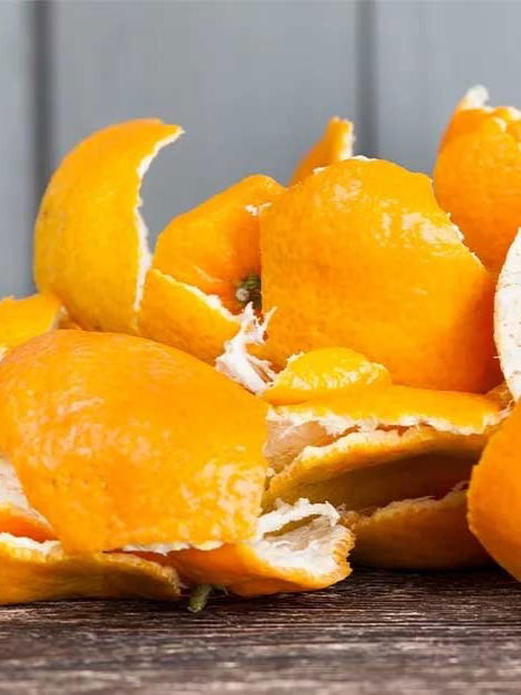 संत्र्याच्या सालीचा 'असा' करा उपयोग - Marathi News | संत्र्याच्या सालीचा 'असा' करा उपयोग | Latest Photos at Lokmat.com