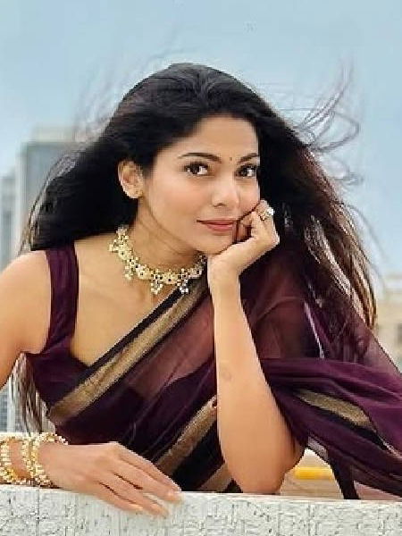 पूजा सावंतचा पहिला मराठी चित्रपट कोणता? - Marathi News | पूजा सावंतचा पहिला मराठी चित्रपट कोणता? | Latest Photos at Lokmat.com