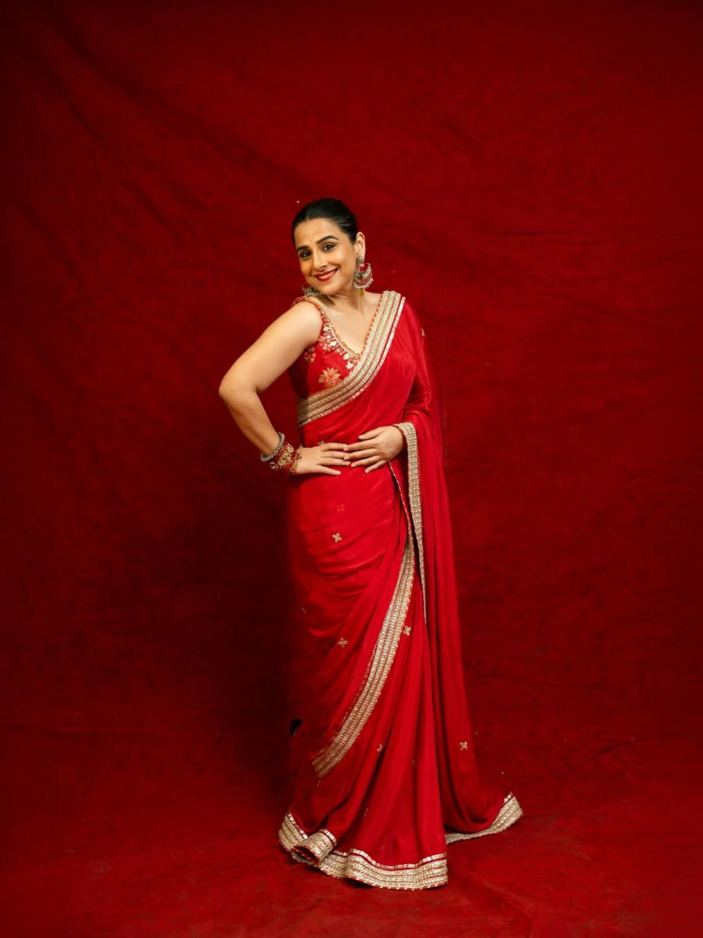 कुंजवनाची सुंदर राणी, रूप तुझे ग अंतर्यामी..! - Marathi News | कुंजवनाची सुंदर राणी, रूप तुझे ग अंतर्यामी..! | Latest Photos at Lokmat.com