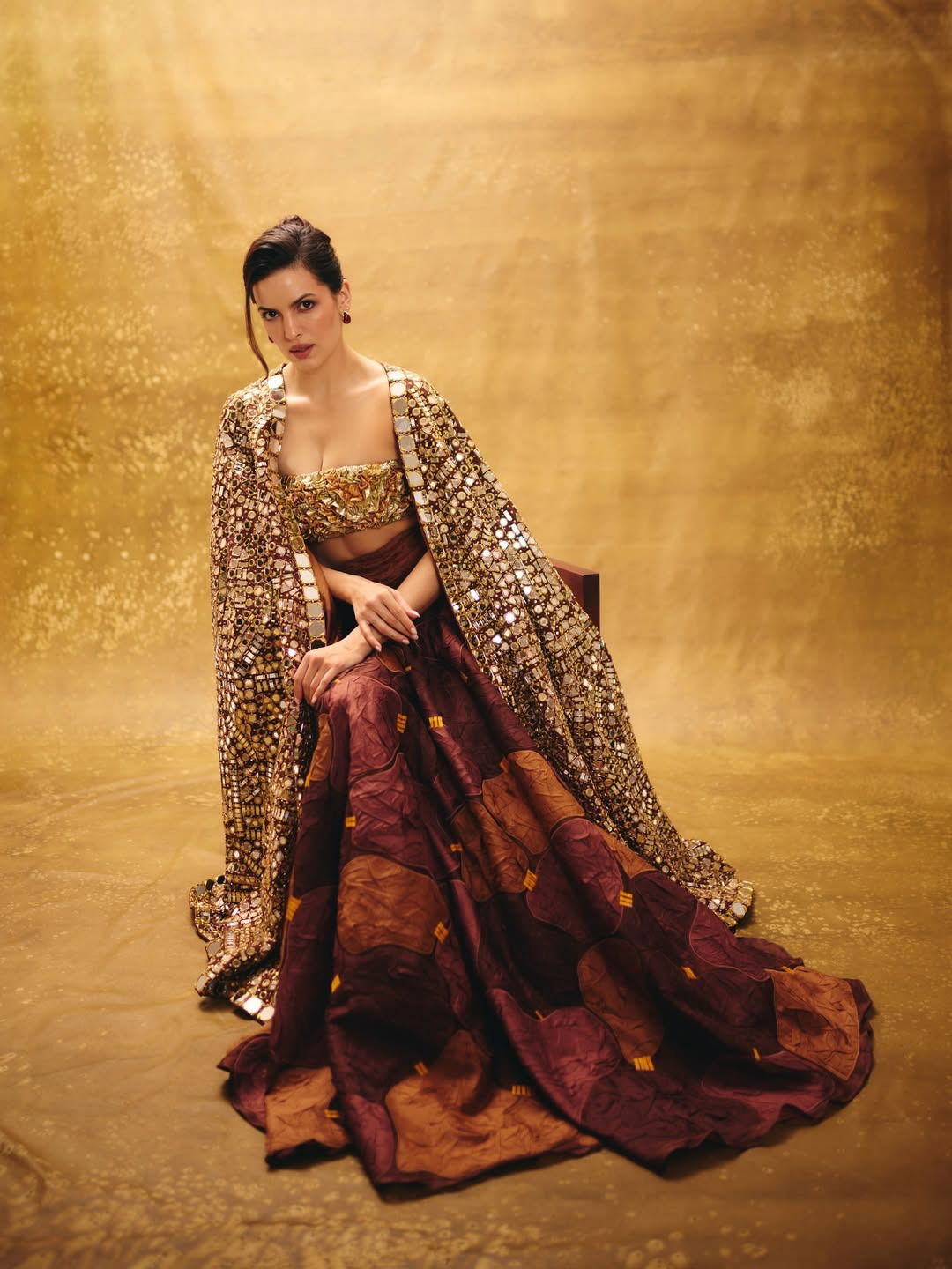 तुझ रूप हे नक्षत्राचं जणू बहरल्या रानाचं...