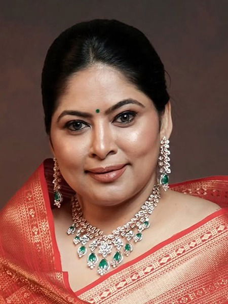 नको करू सखी असा साजिरा शृंगार! - Marathi News | नको करू सखी असा साजिरा शृंगार! | Latest Photos at Lokmat.com