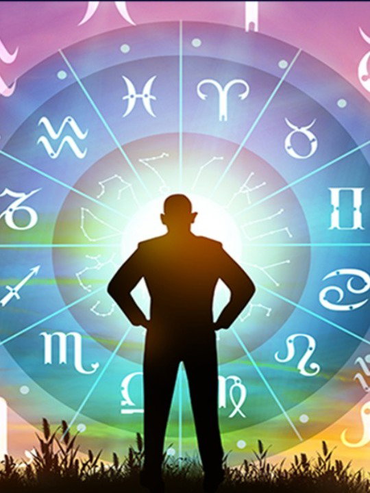 आजचे भविष्य, ४ एप्रिल: धनलाभ, सर्वत्र यश - Marathi News | आजचे भविष्य, ४ एप्रिल: धनलाभ, सर्वत्र यश | Latest Photos at Lokmat.com