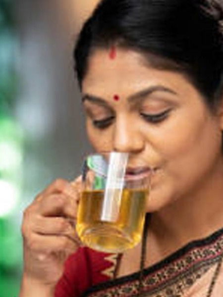 ग्रीन टी पिण्याची योग्य वेळ कोणती? - Marathi News | ग्रीन टी पिण्याची योग्य वेळ कोणती? | Latest Photos at Lokmat.com ग्रीन टी पिण्याची योग्य वेळ कोणती? - Marathi News | ग्रीन टी पिण्याची योग्य वेळ कोणती? | Latest Photos at Lokmat.com