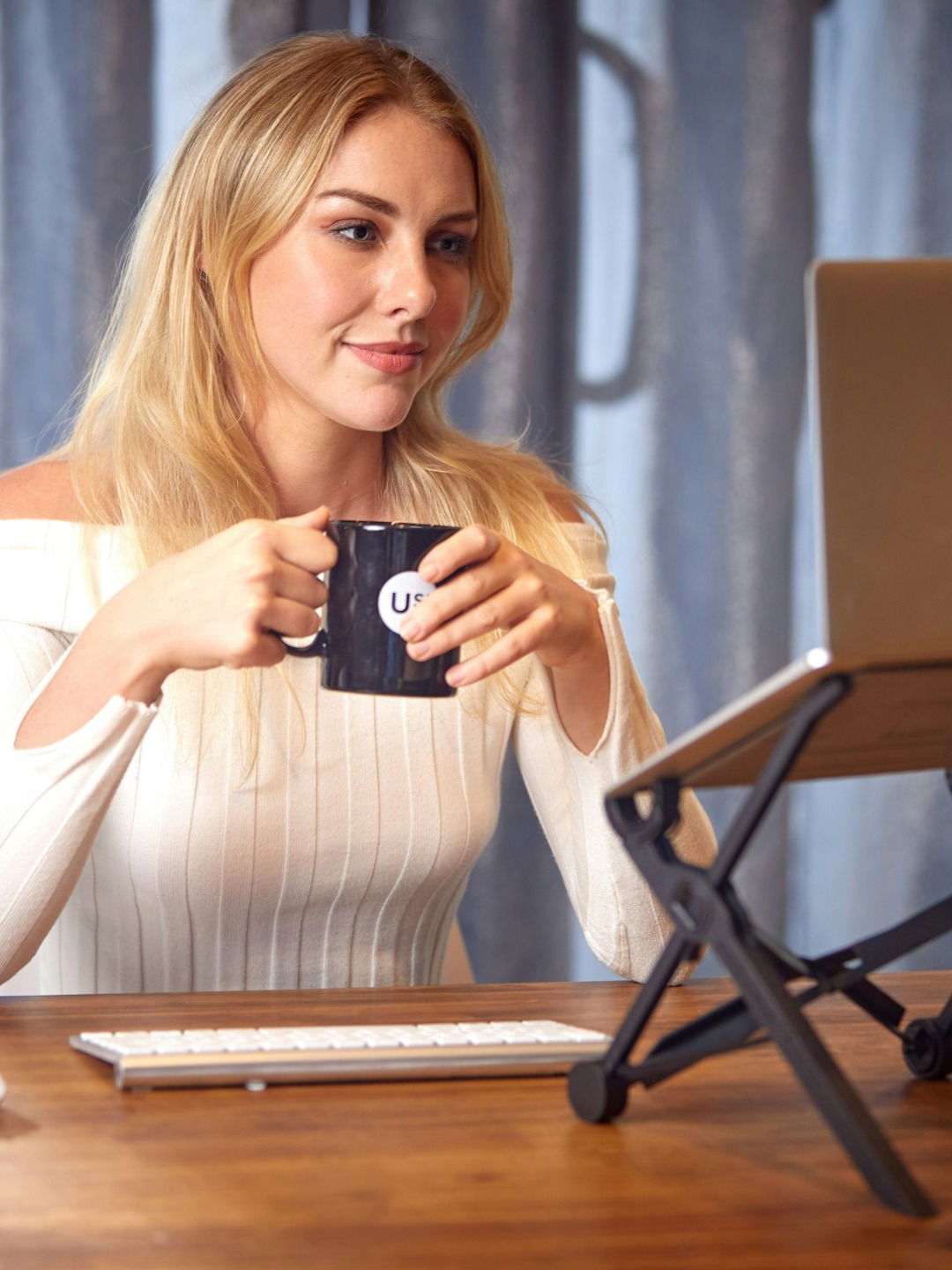 सर्वोत्तम वर्क लाइफ बॅलन्स असलेले ५ देश! - Marathi News | सर्वोत्तम वर्क लाइफ बॅलन्स असलेले ५ देश! | Latest Photos at Lokmat.com