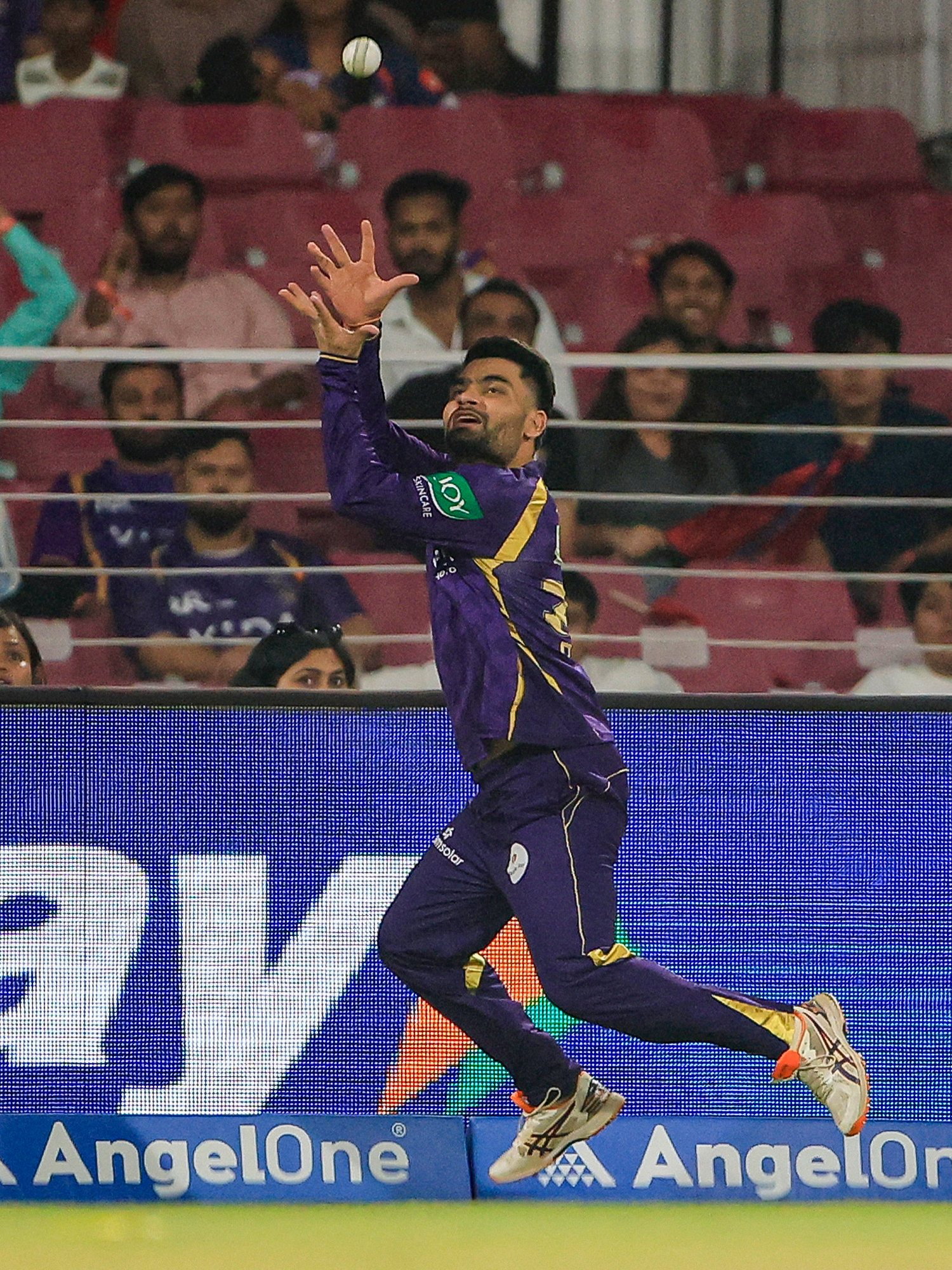 IPL मध्ये रिंकू सिंहचा विक्रमी 'चौकार'