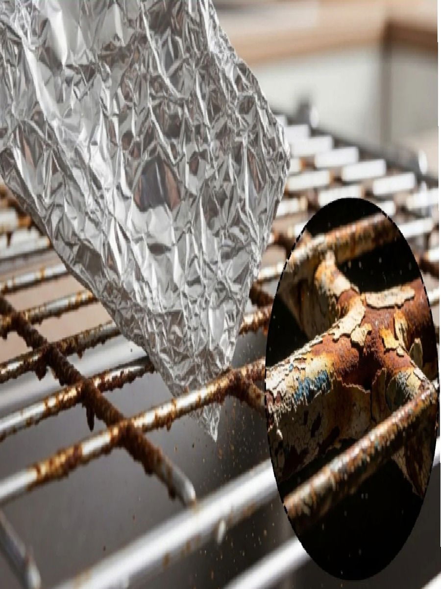 फक्त एका फॉइल पेपरने काढा किचन ट्रोलीला लागलेला गंज - Marathi News | फक्त एका फॉइल पेपरने काढा किचन ट्रोलीला लागलेला गंज | Latest Photos at Lokmat.com