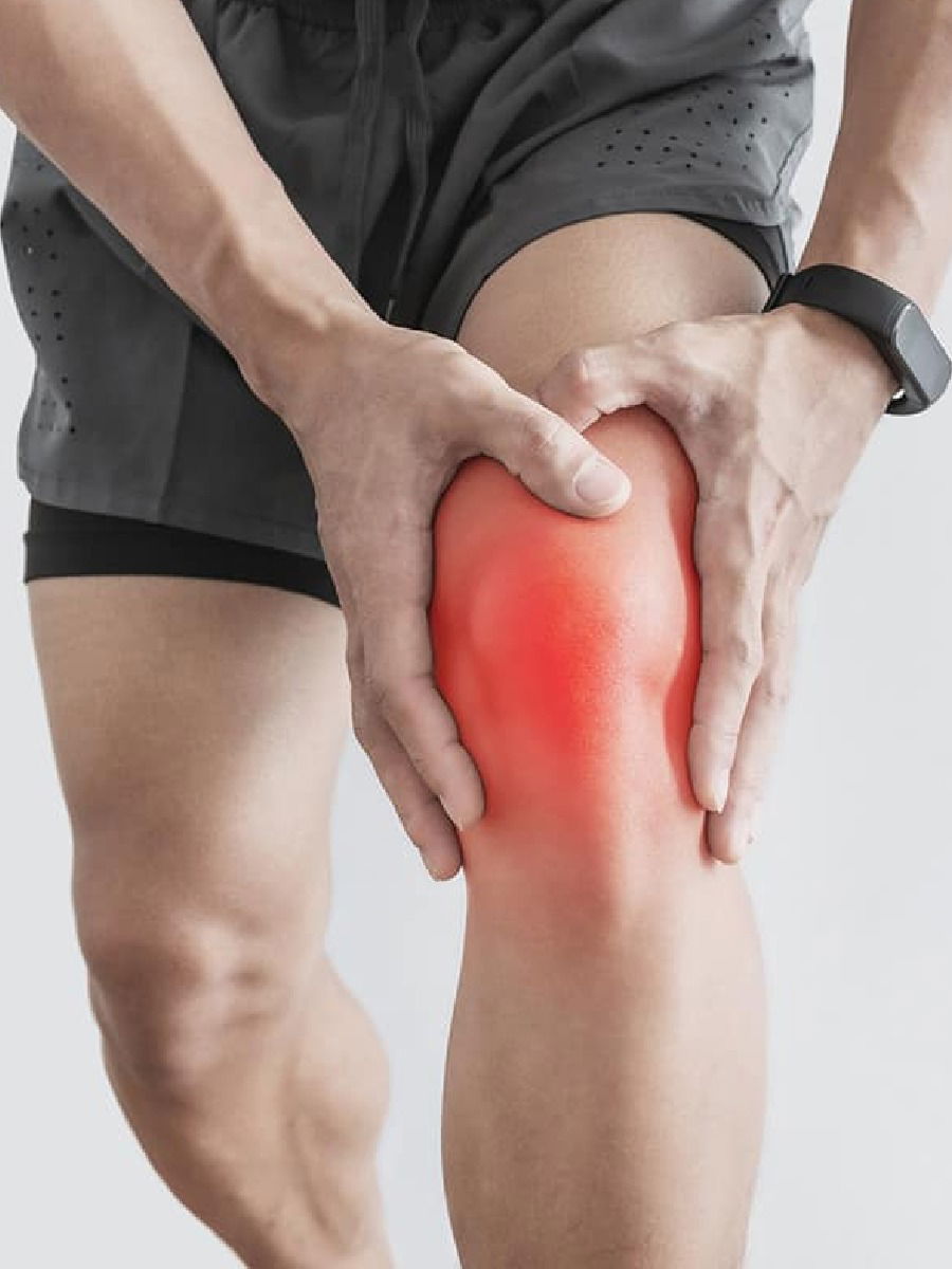 घरगुती उपाय करुन गुडघेदुखीला करा रामराम! - Marathi News | घरगुती उपाय करुन गुडघेदुखीला करा रामराम! | Latest Photos at Lokmat.com