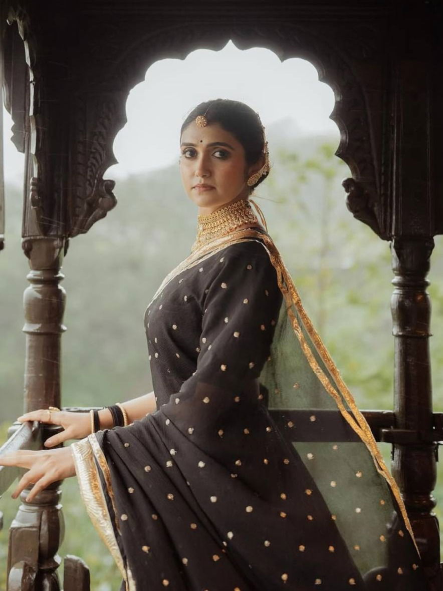 राजमहालात 'महाराणी' रिंकू राजगुरू! - Marathi News | राजमहालात 'महाराणी' रिंकू राजगुरू! | Latest Photos at Lokmat.com