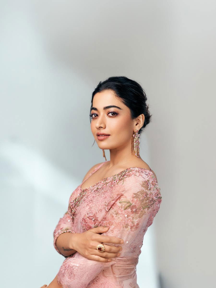 रश्मिकाची या प्लॅटफॉर्मवर दमदार एन्ट्री - Marathi News | रश्मिकाची या प्लॅटफॉर्मवर दमदार एन्ट्री | Latest Photos at Lokmat.com