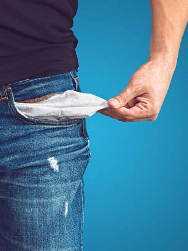 पगारातून बचत कशी वाढवावी? - Marathi News | पगारातून बचत कशी वाढवावी? | Latest Photos at Lokmat.com