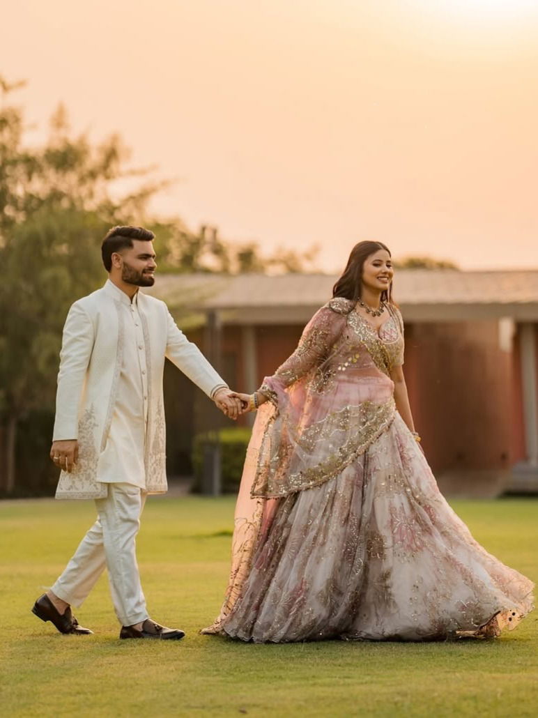 इन्स्टावरची ती 'फ्रेम' अन् रिंकू-प्रिया सरोज यांच्यात फुललं प्रेम - Marathi News | इन्स्टावरची ती 'फ्रेम' अन् रिंकू-प्रिया सरोज यांच्यात फुललं प्रेम | Latest Photos at Lokmat.com