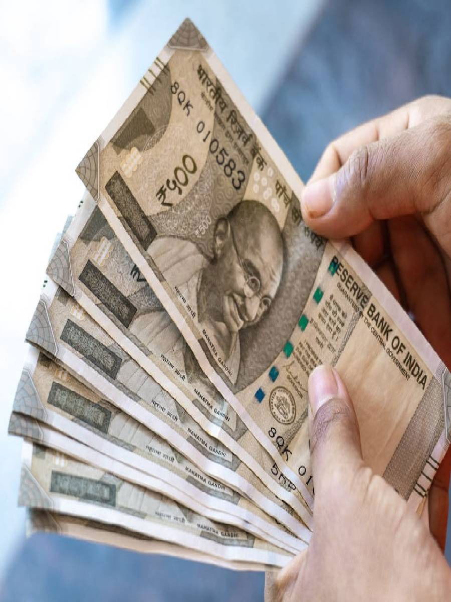 'चलनातील नोटा' कशापासून बनवल्या जातात? - Marathi News | 'चलनातील नोटा' कशापासून बनवल्या जातात? | Latest Photos at Lokmat.com